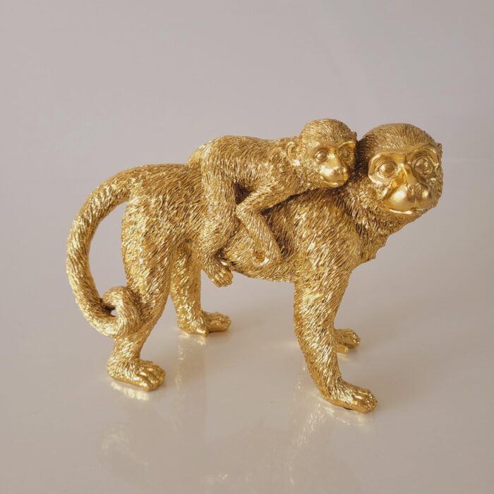 Escultura de resina Mãe Macaco e Filhote dourado