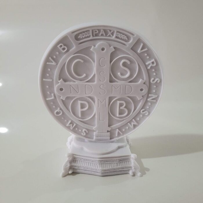 Estatueta de mármore medalhão de São Bento com pedestal 18cm - Imagem 2