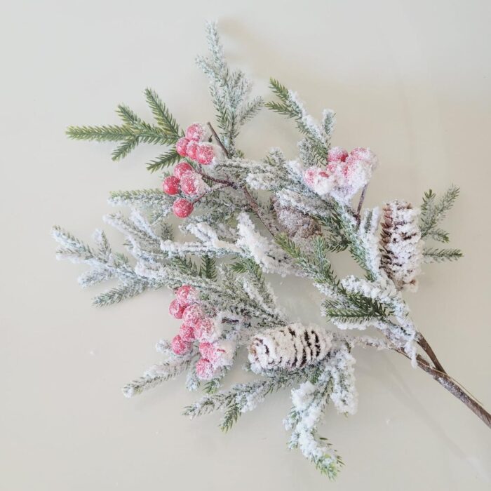 Haste pinheiro de Natal nevado com pinhas e frutinhas 50cm