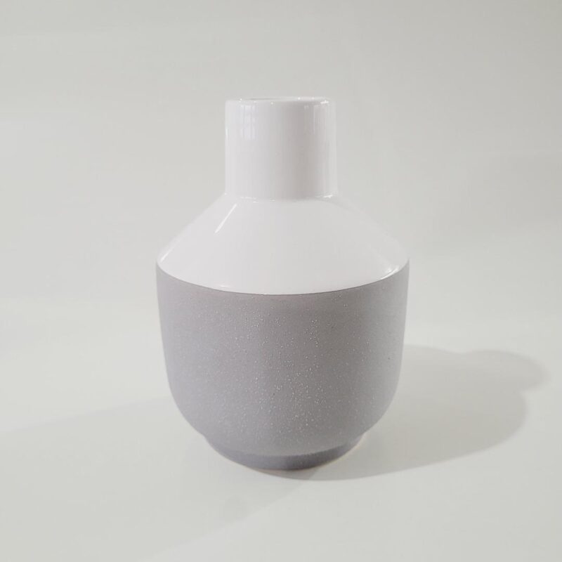 Vaso de cerâmica Sicilia cinza e branco 15,5xØ11