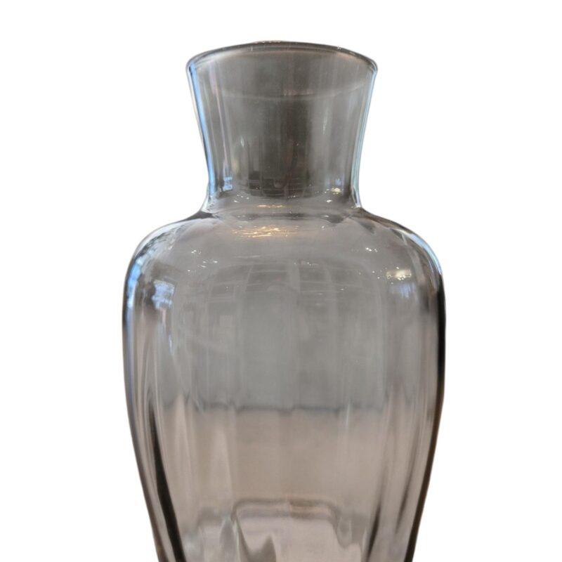 Vaso de vidro mini estriado verde B